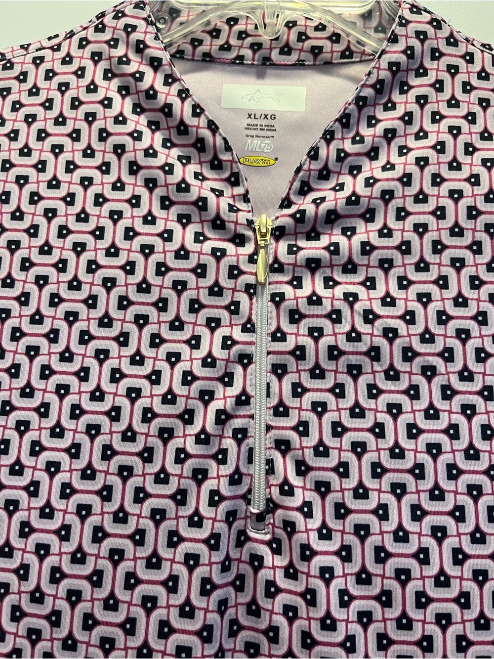 Greg Norman ML75 Sleeveless Golf Polo XL Pink Geometric Mock Neck Quarter Zip - Picture 4 of 6